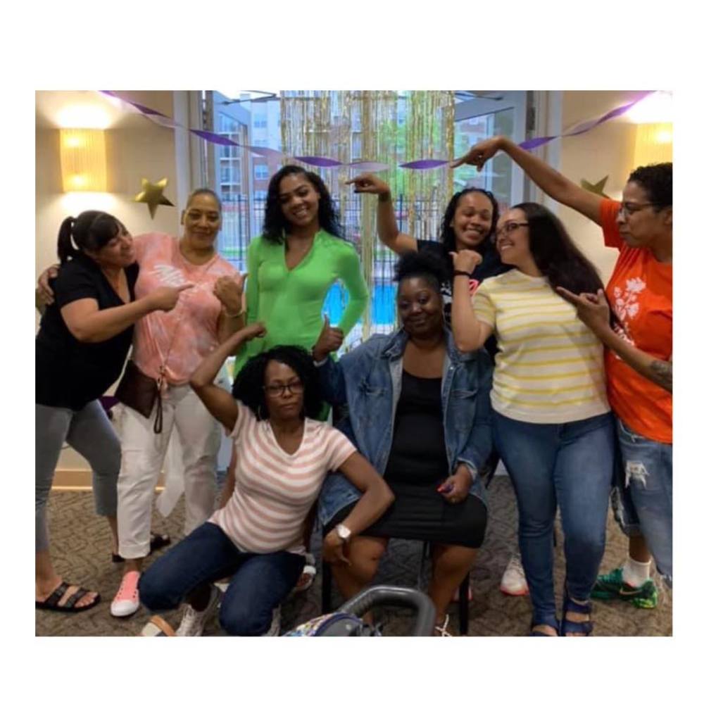 Meet your Posher, Rena